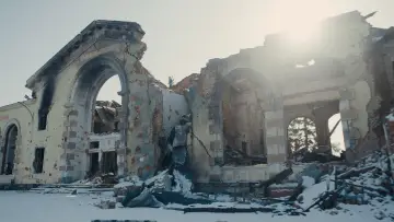 Задник до фільму "Рятуй" #1647050
