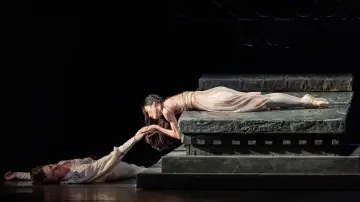 Задник до фильму"Royal Ballet & Opera 2026/27: Romeo and Juliet" #876915