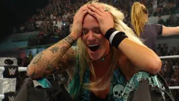 Задник до фильму"WWE Clash in Italy" #842085