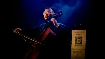 Задник до фильму"To Busk or Not to Busk" #848758
