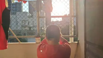 天上人間 постер