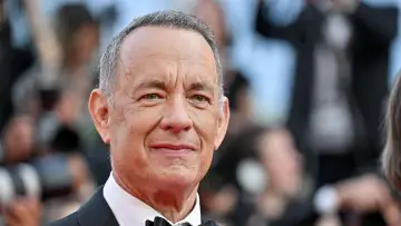 Задник до фильму"Tom Hanks, un héros ordinaire" #920220