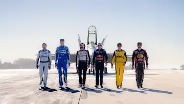 Задник до фільму "NASCAR vs. Navy: The San Diego Mini Movie" #911398
