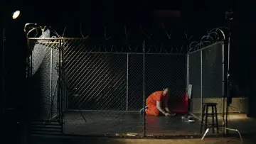 Задник до фільму "Stitches" #1650925