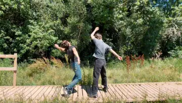 Задник до фільму "Attack On Allford 3: Too Cruel For School" #1211261