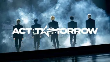 Задник до фильму"TOMORROW X TOGETHER WORLD TOUR 