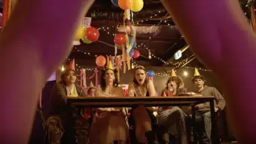 Задник до фильму"She F***ed a Comedian" #913696