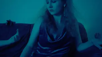 Задник до фильму"Pass the Bottle" #1183535