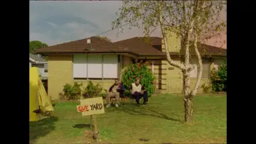 Задник до фильму"the guy that lives on my front yard" #928666