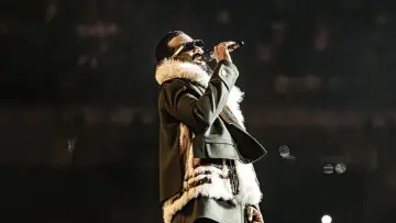 Fally Ipupa au Stade de France постер