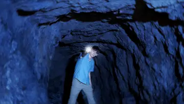 Задник до фильму"The Ancestral Mines" #930584