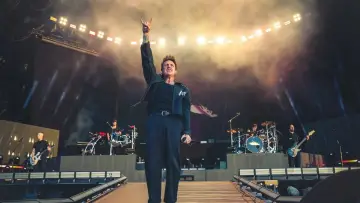 Задник до фильму"Papa Roach - Hellfest 2026" #1143740