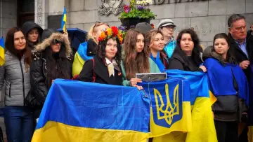 Задник до фільму "Voices from Ukraine" #1623746