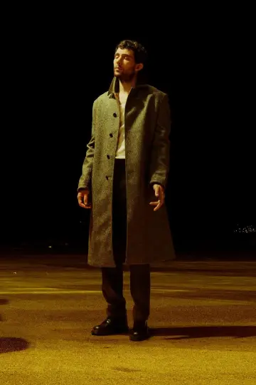 Постер до фільму "National Theatre Live: Golden Boy" #1523706