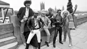 Задник до фильму"YMCA - Die Erfindung der Village People" #956159