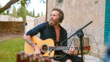 Задник до фільму "Lorenzo - L’incredibile avventura di Jovanotti" #1838125