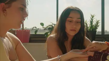 Задник до фильму"Çıkmaz" #956331