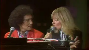 Задник до фільму "La belle histoire de la chanson française" #955477