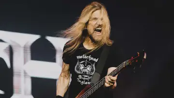 Задник до фильму"Megadeth Hellfest 2026" #1173504