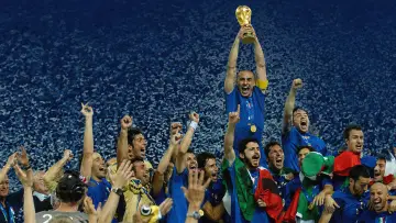 Задник до фильму"La Finale - Italia Francia 2006 - Il cielo è azzurro sopra Berlino" #1173481