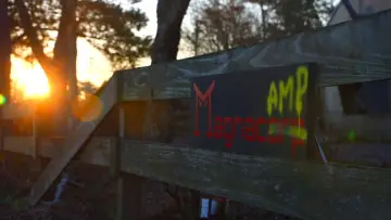 Задник до фильму"Magnacamp" #1196055