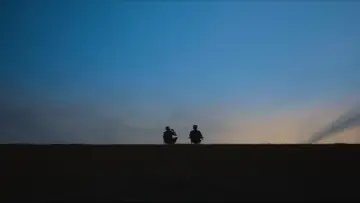 Задник до фильму"Summer 