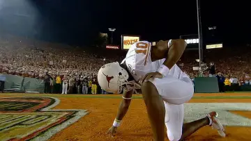 Задник до фільму "Untold: The Testimony of Vince Young" #1525526