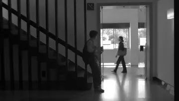 Задник до фильму"Bên Kia Bầu Trời" #1187434