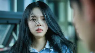 Задник до фільму "네가 쏟아지다" #1223884