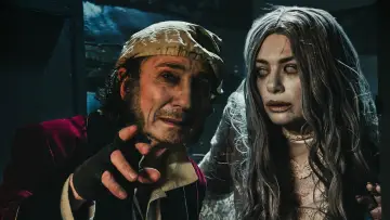 Задник до фільму "Scrooge: A Christmas Carol Horror" #1836269