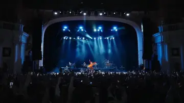 Задник до фільму "SUPER TAKANAKA WORLD LIVE IN LONDON 2026" #1617126