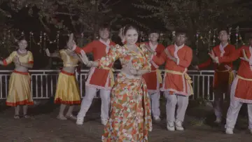 Задник до фільму "Sutukai Aijanu Maya Gaijamla Relaima Chadera" #1636005