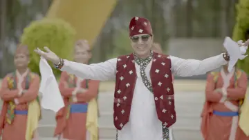 Задник до фільму "Sutukai Aijanu Maya Gaijamla Relaima Chadera" #1636050