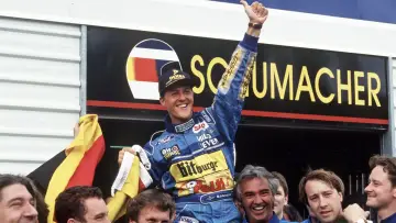Задник до фільму "Schumacher 