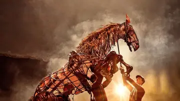 Задник до фільму "National Theatre at Home: War Horse" #1899604