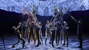Задник до фільму "National Theatre at Home: War Horse" #1899610