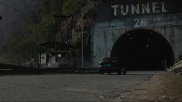 Задник до фільму "Tunnel 26: The Curse Beneath the Mountain" #1745595