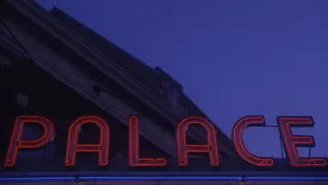 Задник до фільму "P A L A C E" #1531531