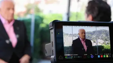 Philippe Bouvard : L'art d'en rire постер