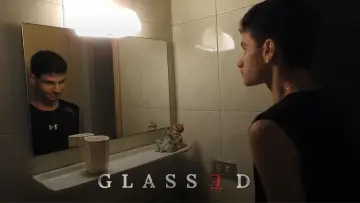 Задник до фільму "Glassed" #1573739