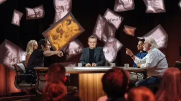 Skavlan & Sverige - uppesittarkväll постер