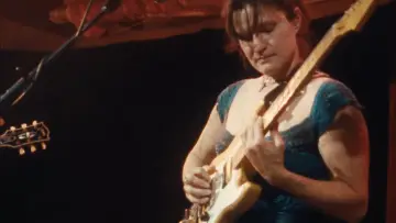 Задник до фільму "Big Thief - Live at The Opera House at 7A Ranch, Wimberley, TX, Nov 6, 2025" #1650930