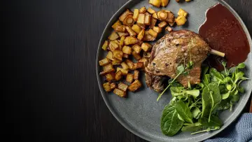 Задник до фільму "La cuisine du Sud-Ouest se confie" #1786167