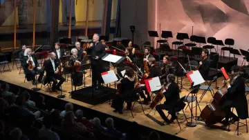 Задник до фільму "Concert hommage à Franck Gehry" #1805474