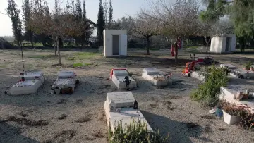 Задник до фільму "Kibboutz Nir Oz, aux portes de Gaza" #1886552