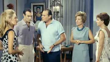 Задник до фильму"Τζένη Τζένη" #933632