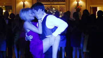 Задник до фильму"Lovestruck: The Musical" #421181