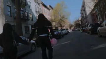 Задник до фільму "LUCKI - Bad Influence" #1901222