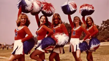 Задник до фільму "The Pom Pom Girls" #1635050