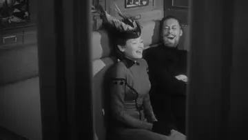 Задник до фильму"The Ghost and Mrs. Muir" #1014157